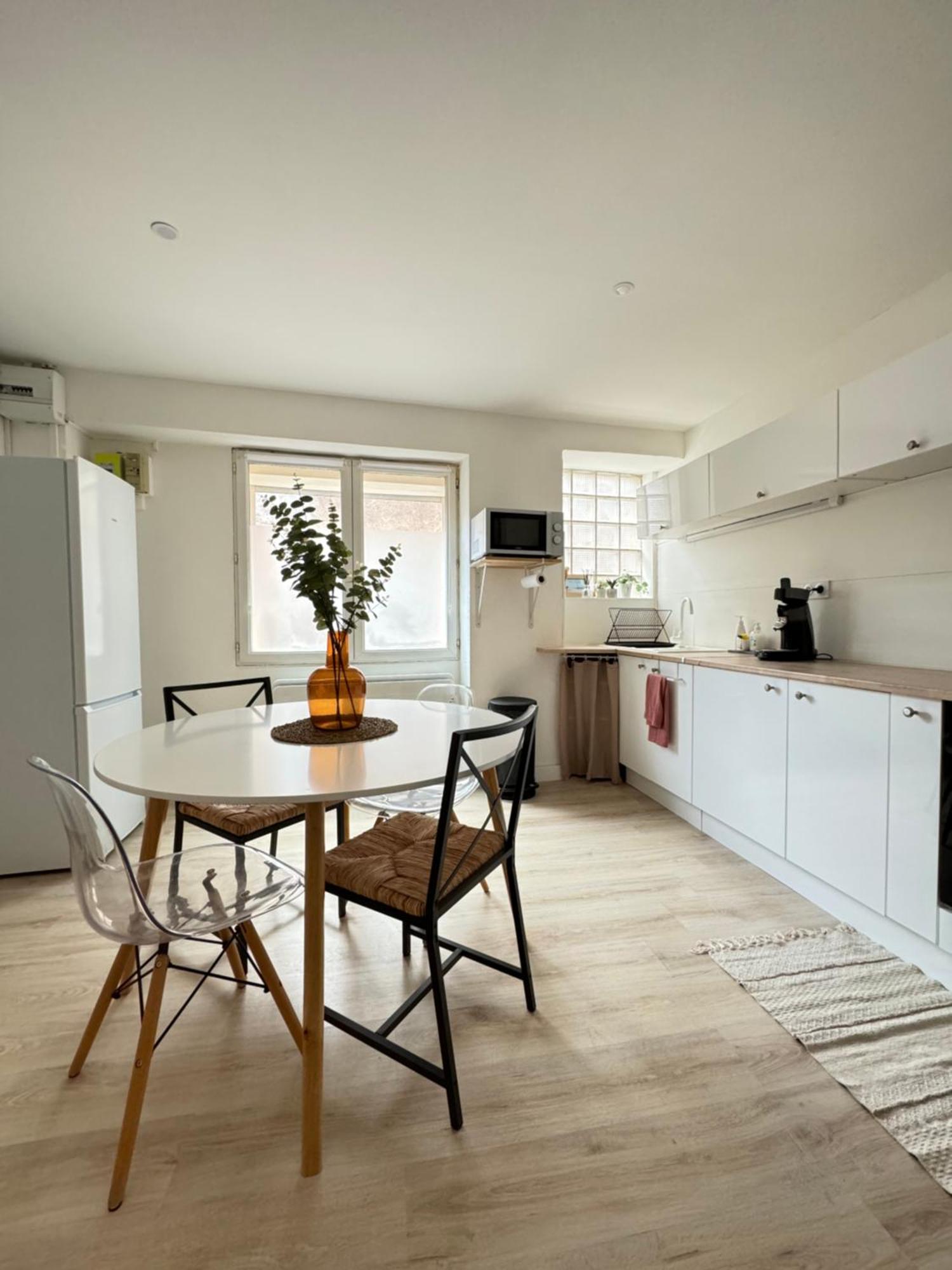 Appartement Agreable 4 Pers A 5 Km De La Plage Сижан Экстерьер фото